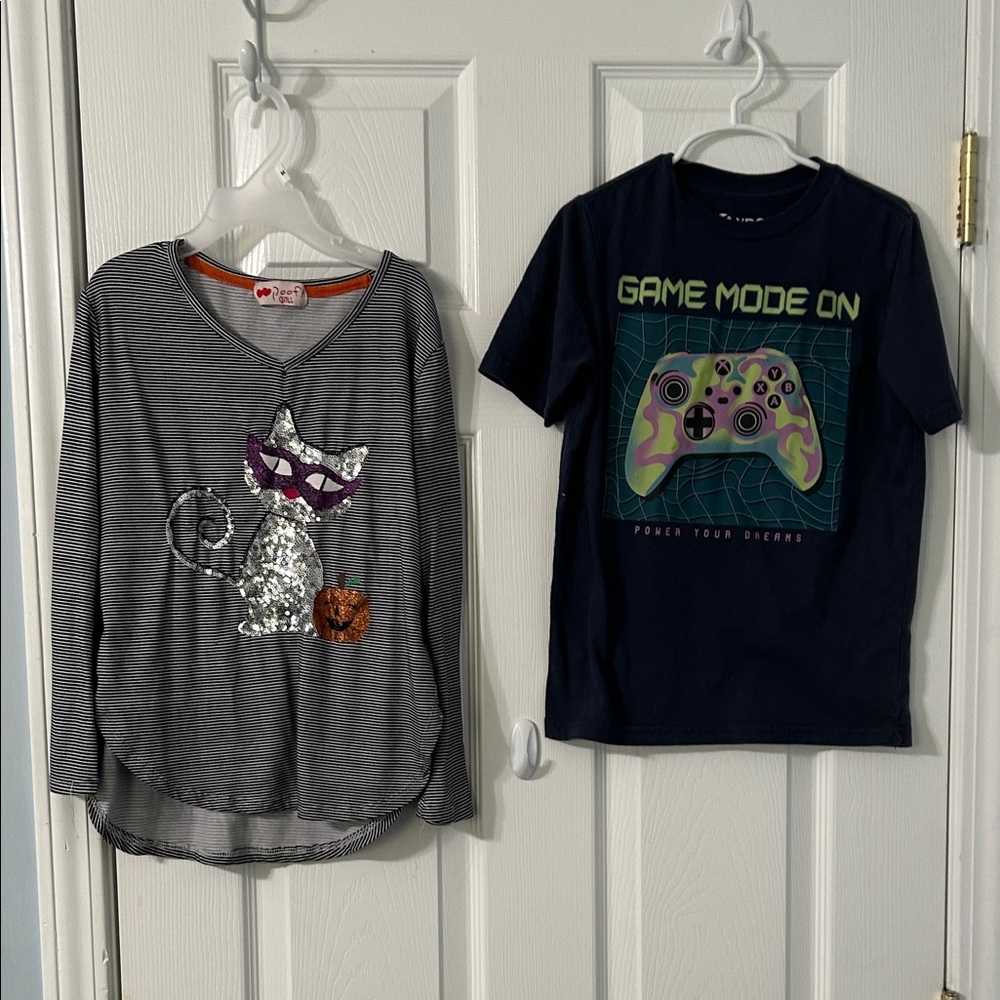 Striped Cat Design Kids Shirt & game mode tee size 6/7